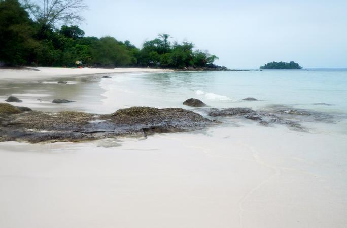 Koh Pos Beach, Sihanoukville