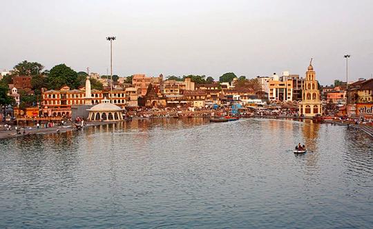 2 Days Shirdi Tour Package From Mumbai Image