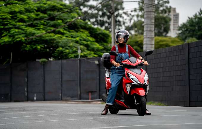 Pose on your stylish rental scooty in Pune