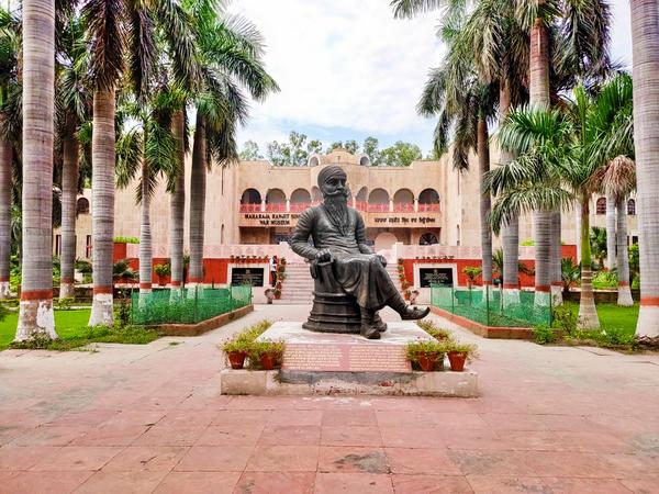 Maharaja Ranjit Singh War Museum