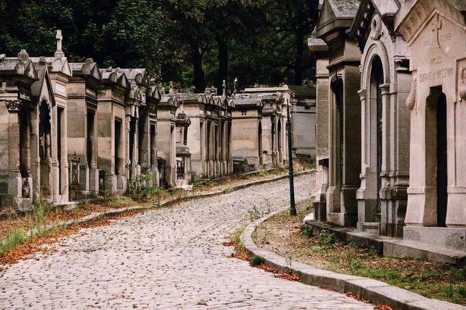 Pere Lachaise Cemetery