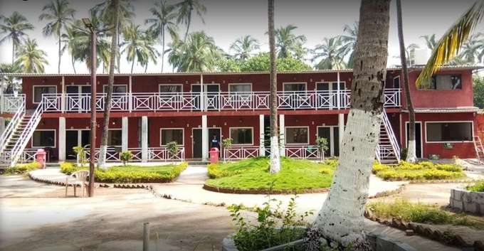 Front view of the property