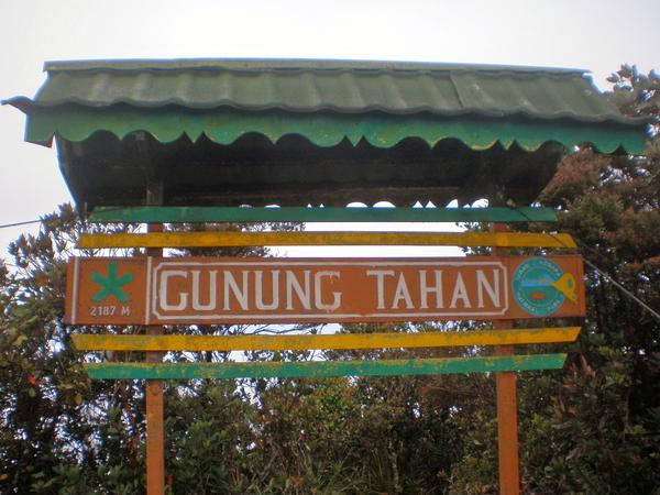 Gunung Tahan
