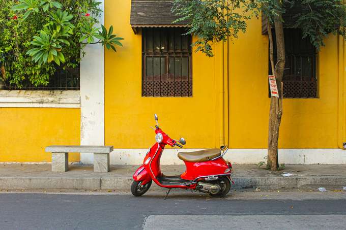 Ride through Pondicherry’s charming French quarters