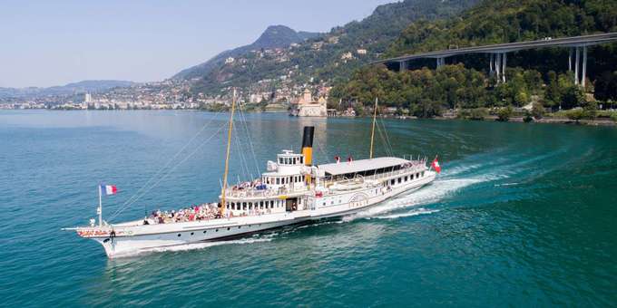 Embark upon a 2-hour cruising experience from Montreux on the Riviera Cruise