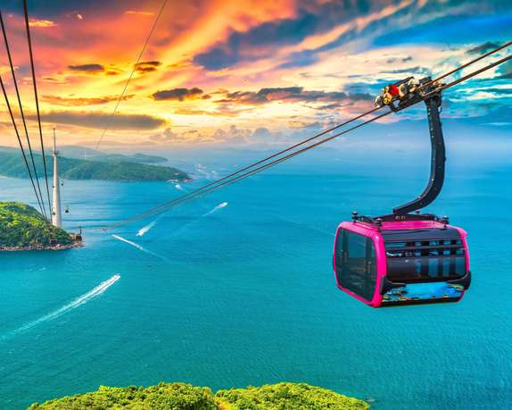Full Day Phu Quoc Cable Car and Island Tour with Aquatopia Waterpark