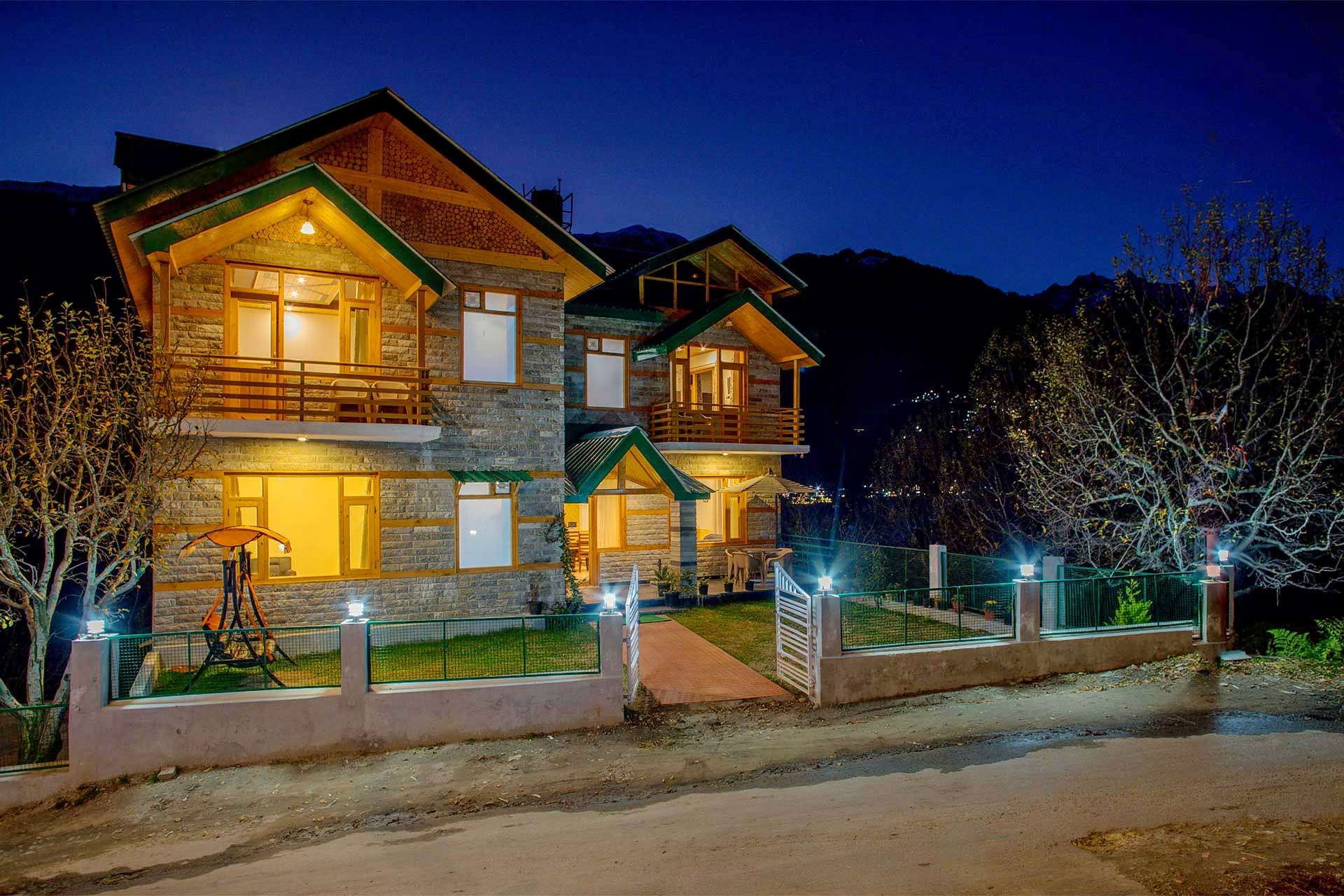 A Boutique Mountain Home in Countryside of Manali