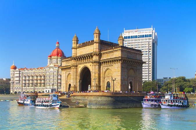 Take a 2-hour heritage tour of the City of Dreams- Mumbai