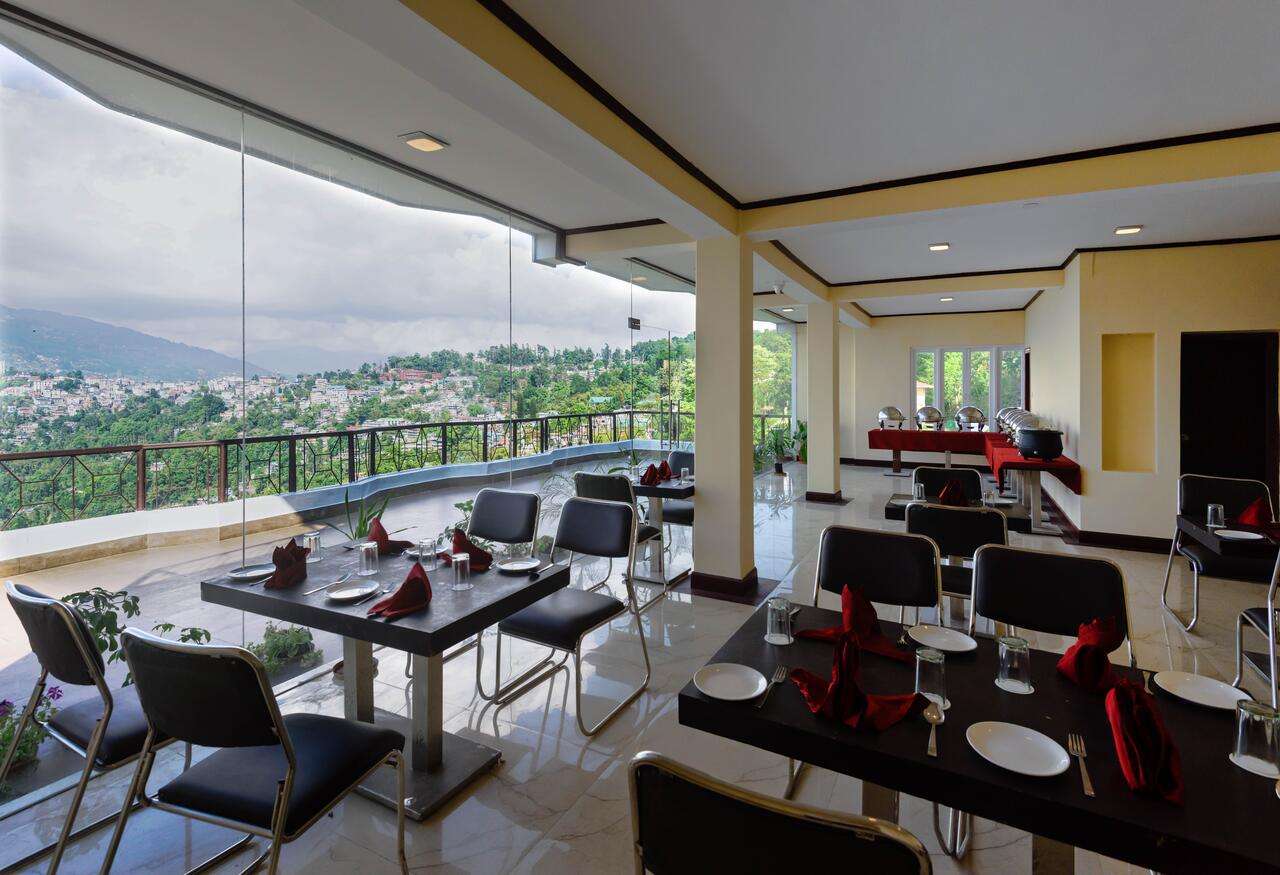 Summit Lillium Hotel & Spa Image