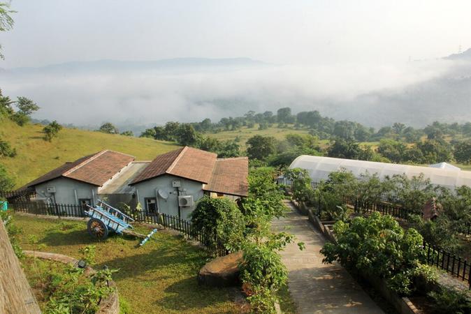Exterior views surrounding Gulmohar Village Resort