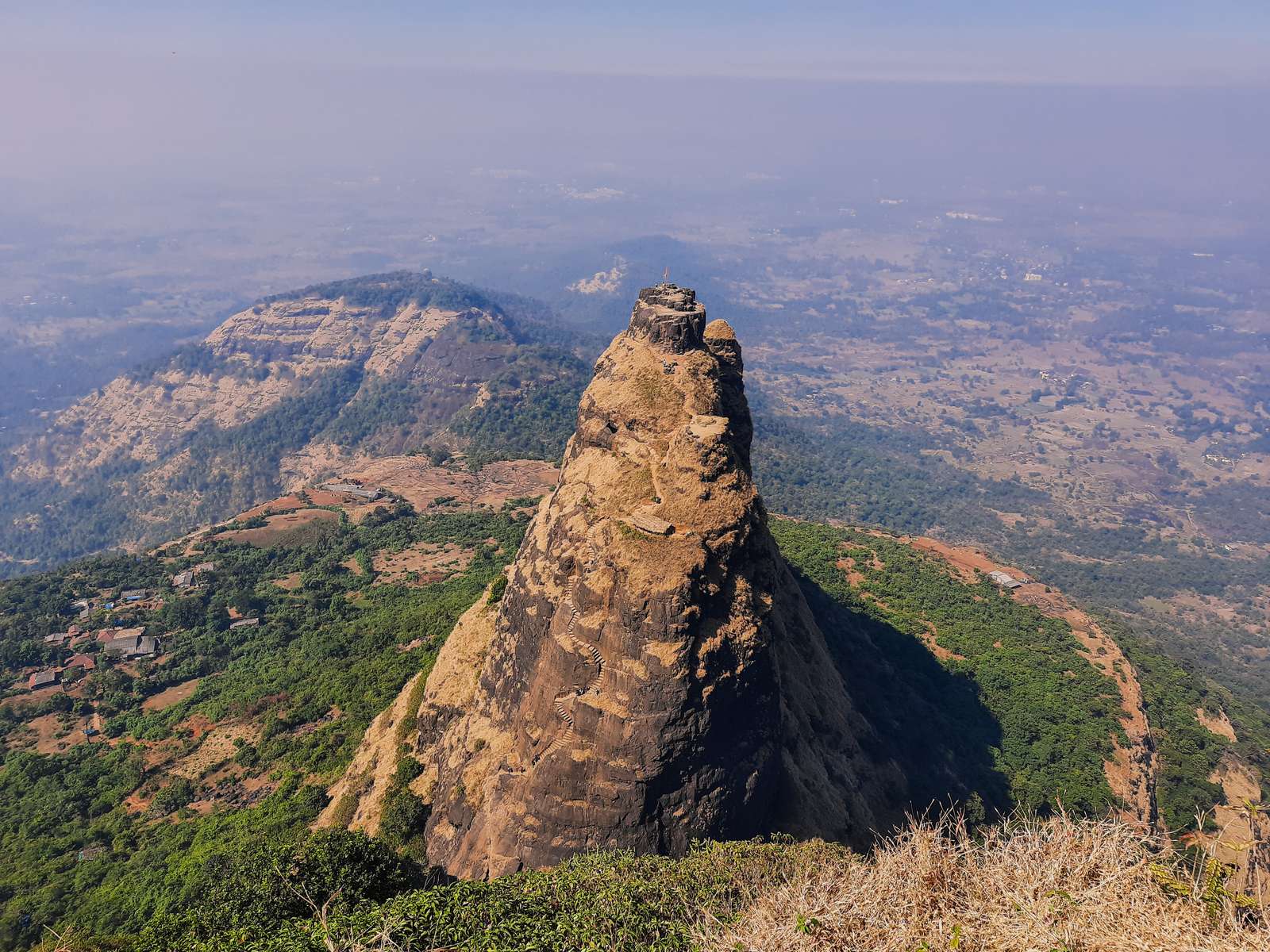 Kalavantin Durg Trek Image