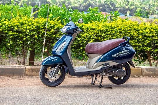 Scooty On Rent In Ooty Image