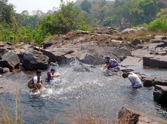 Natural Jacuzzi Bath In Dandeli Image