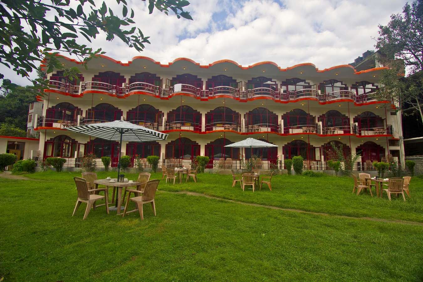 Front view of the property