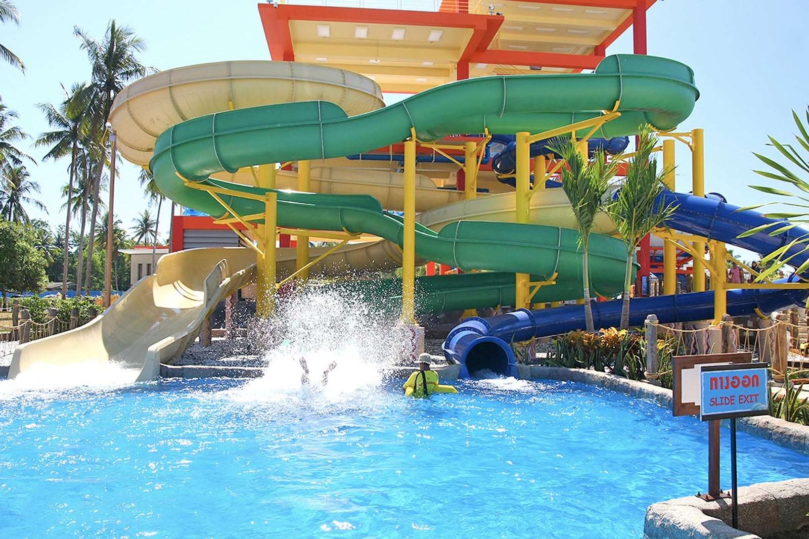 Splash Jungle Water Park Tickets Image