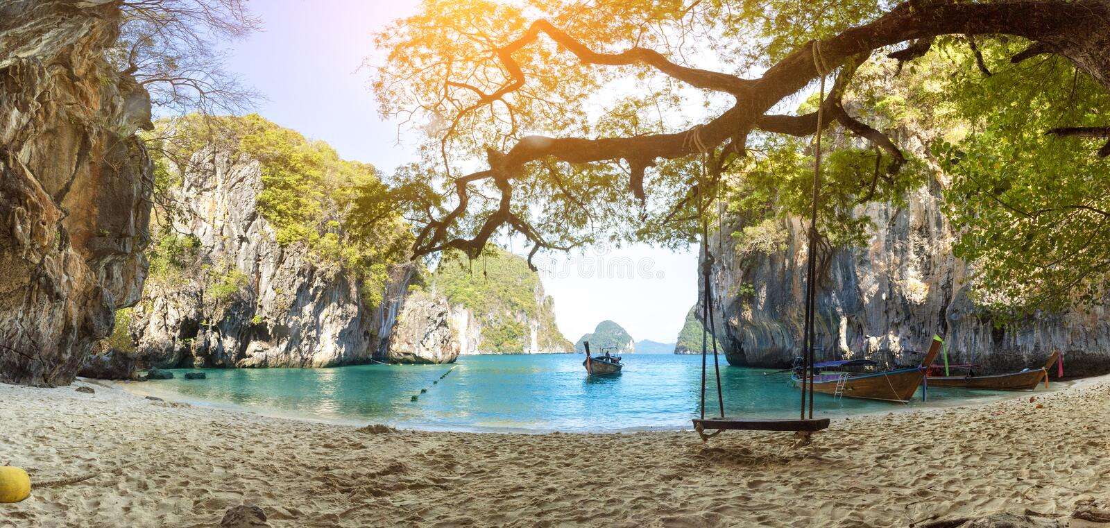 Hong Island Tour from Krabi Image