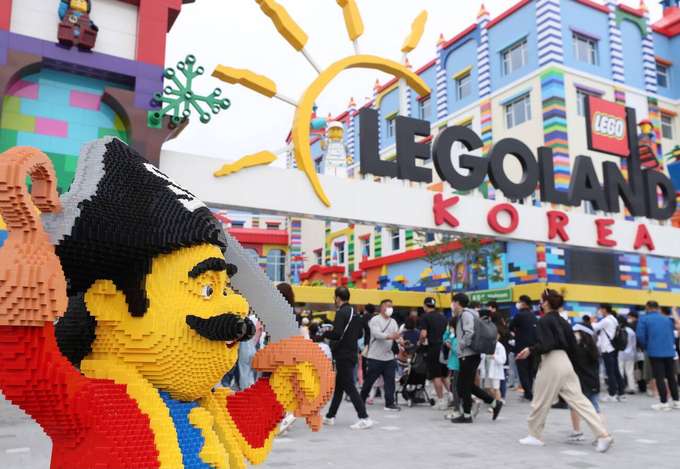 Visit LEGOLAND Korea Resort for an unforgettable adventure in a world of LEGO fun