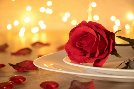 Candlelight Dinner With Private Movie Screening Gurgaon Image