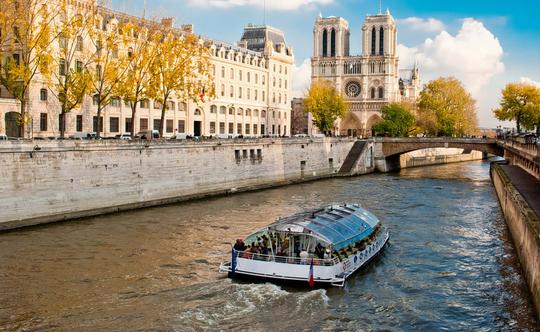 5 Days Paris Tour Package Image