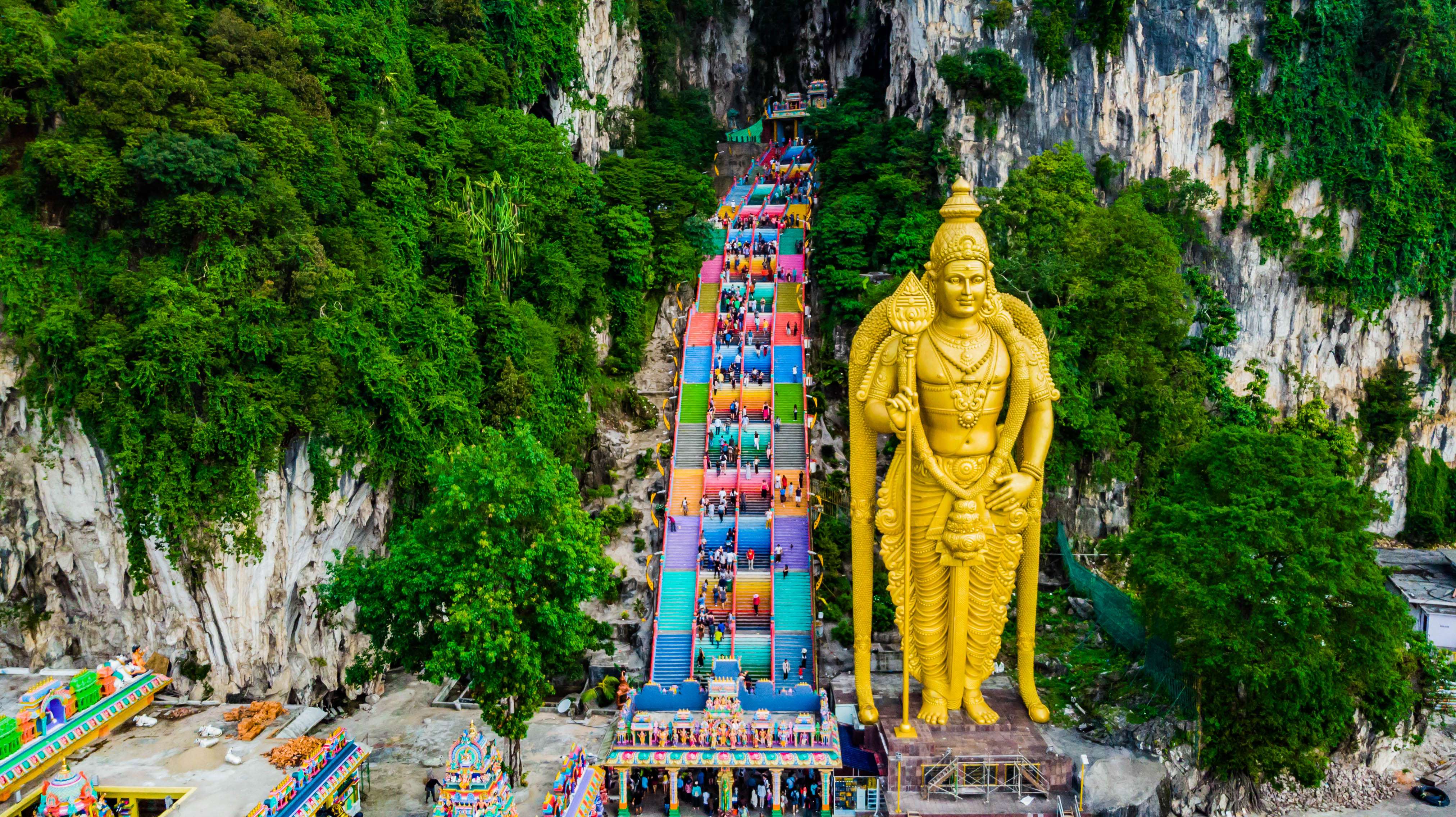 Visit the beautiful Batu Caves