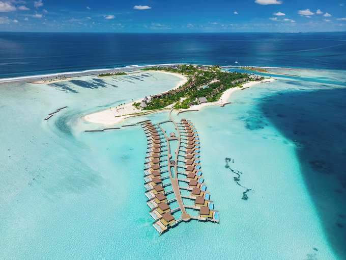 Marvel at the aerial views of Kuda Villingili Resort, Maldives