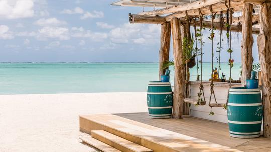 Four Seasons Mauritius Image