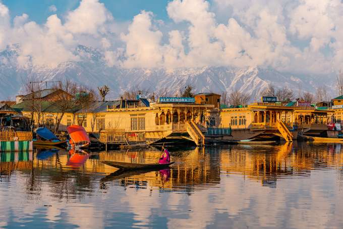 Panoramic view of the houseboats at Dal Lake, Srinagar