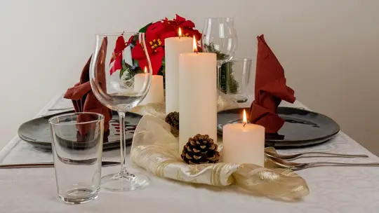 Candle Light Dining In Mumbai Image