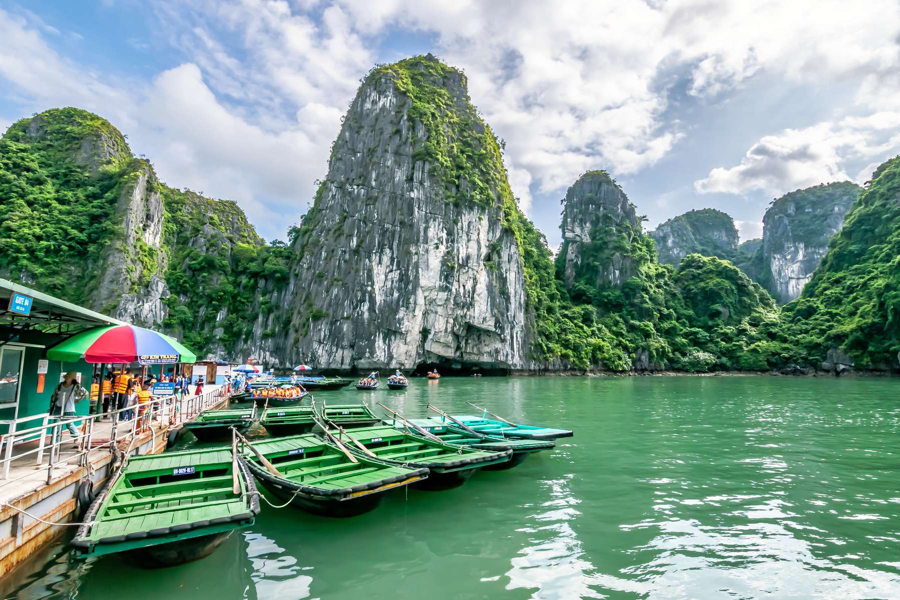 Luon Cave and Titop Island Full Day Tour in Halong Bay Image