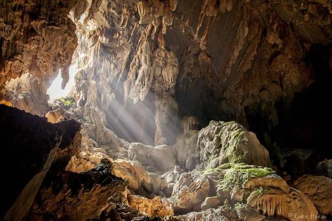 Tham Phu Kham Cave