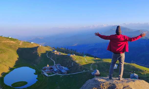 Cover scenic elevations in a thrilling 2-day, 1-night trekking experience to Prashar Lake