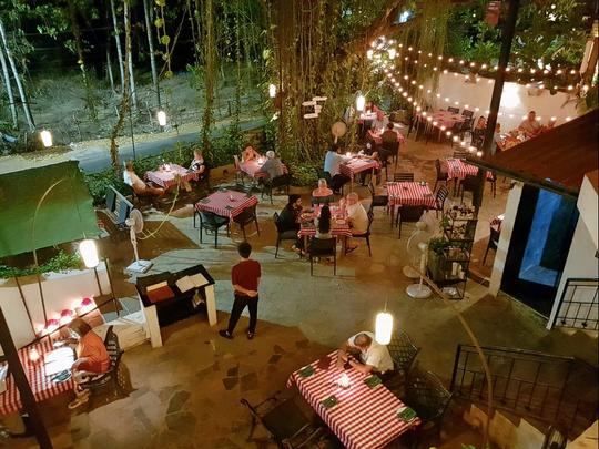 Candle Light Dinner In Candolim Goa Image