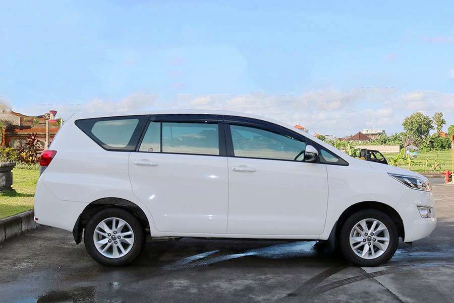 Ooty Sightseeing Cab Image