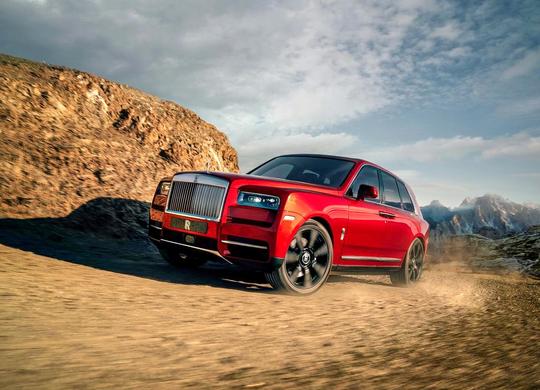 Rolls Royce Dawn Desert Driving Tour In Dubai Image