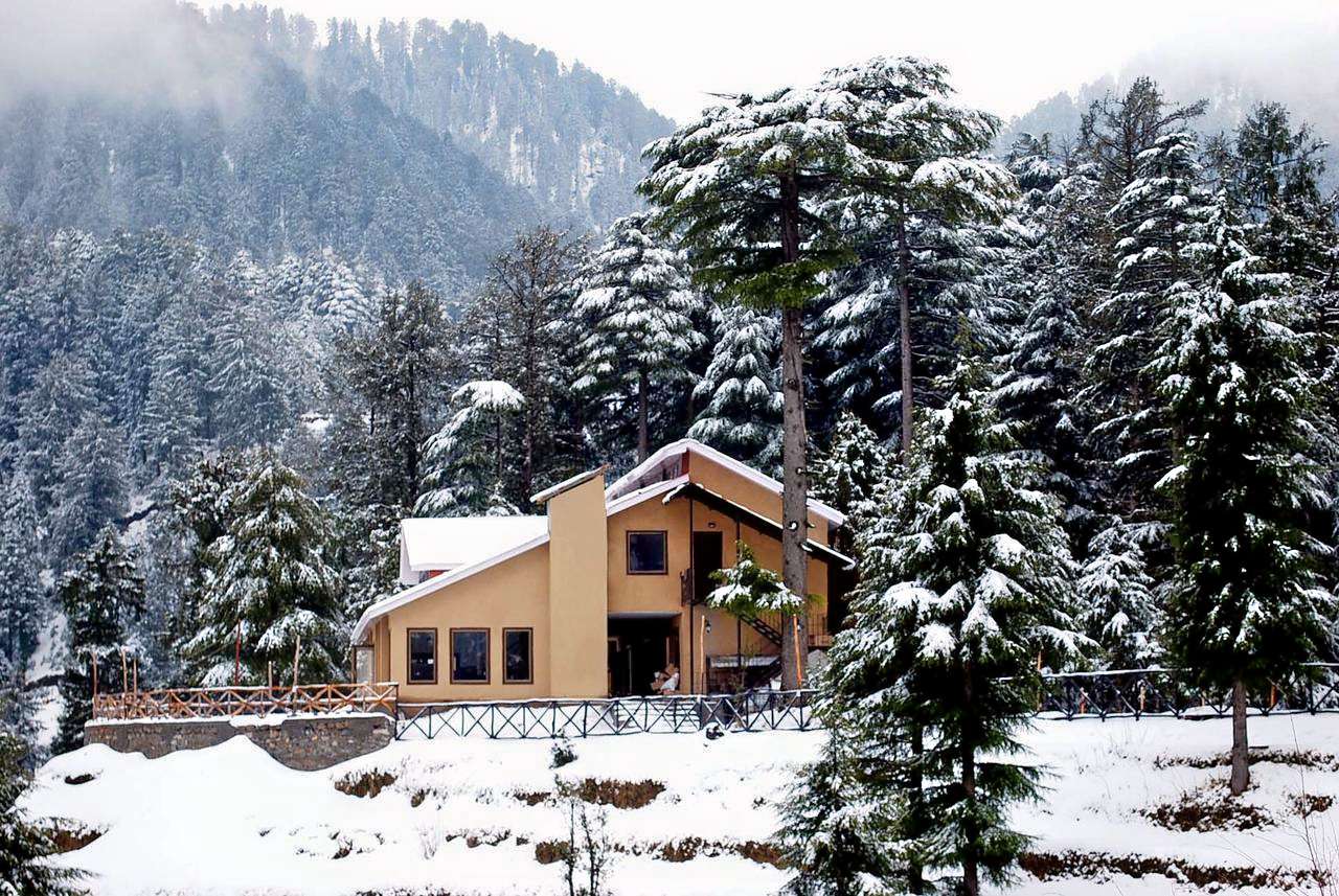Aamod Resort Dalhousie