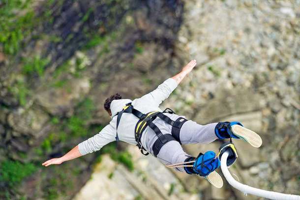 Bungee Jumping in Bir Billing