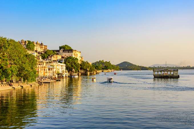 Boat ride at Lake Pichola