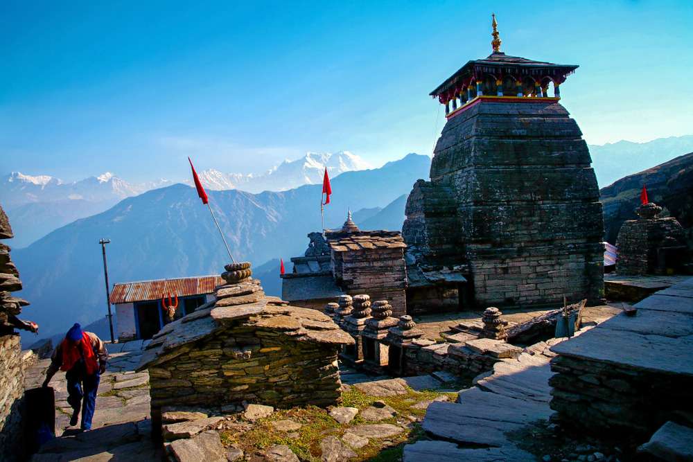 Deoria Tal Chandrashila Trek Image