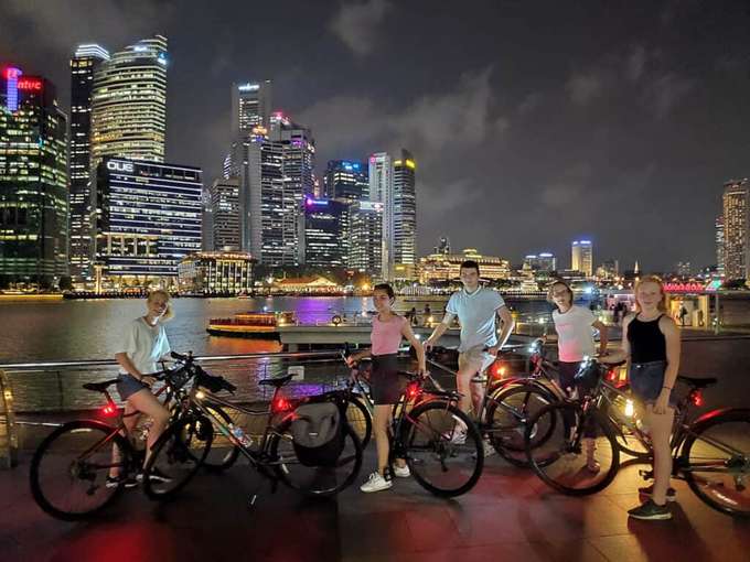 Experience the magic of Singapore's night time