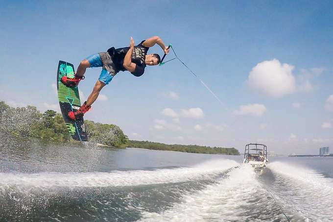 Wakeboarding in Singapore