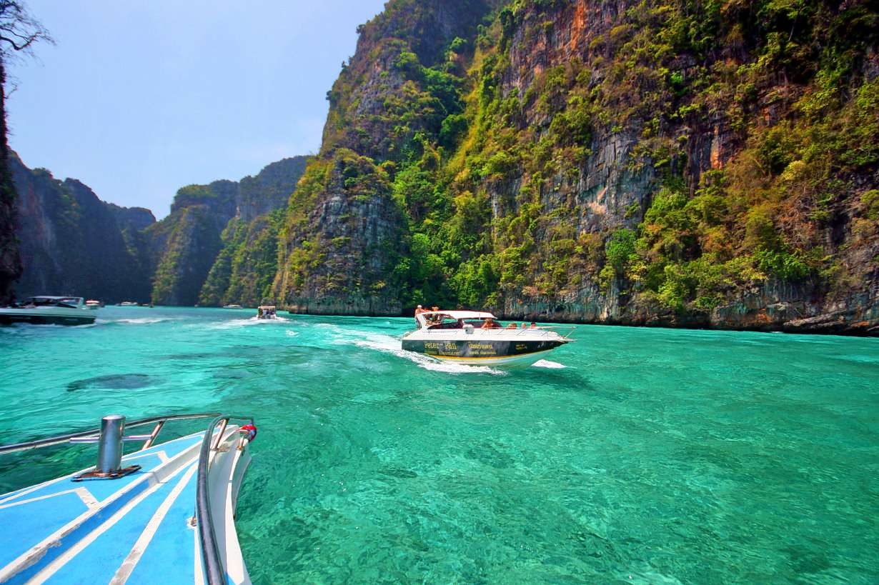Hong Island Tour from Krabi Image