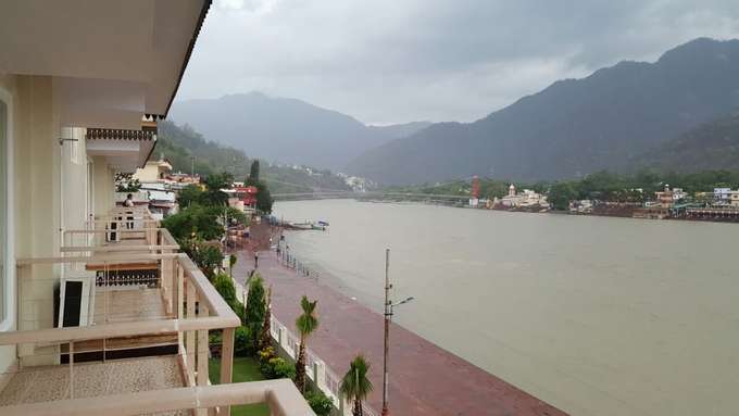Yog Niketan By Sanskriti, Rishikesh | Luxury Staycation Deal