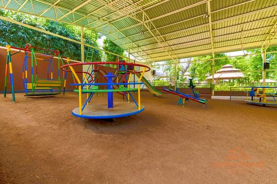 Luxurious Heritage Resort In Chikmagalur Image