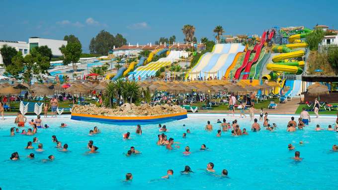 Have an amazing day at water rides and slides in Aqualand Torremolinos