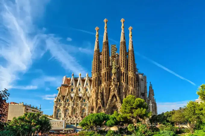 See Gaudí’s masterpiece, the iconic Sagrada Familia, shaping Barcelona’s skyline