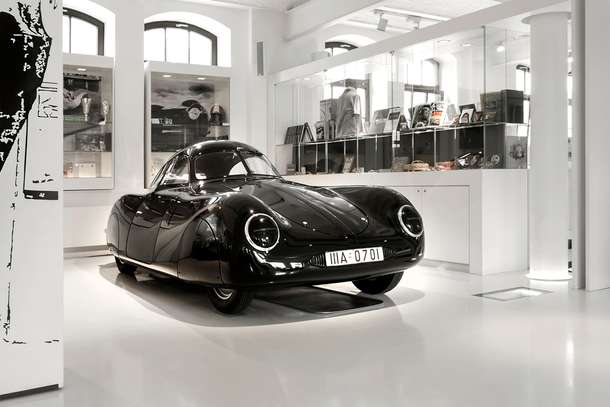 Visit Automuseum PROTOTYP in Hamburg