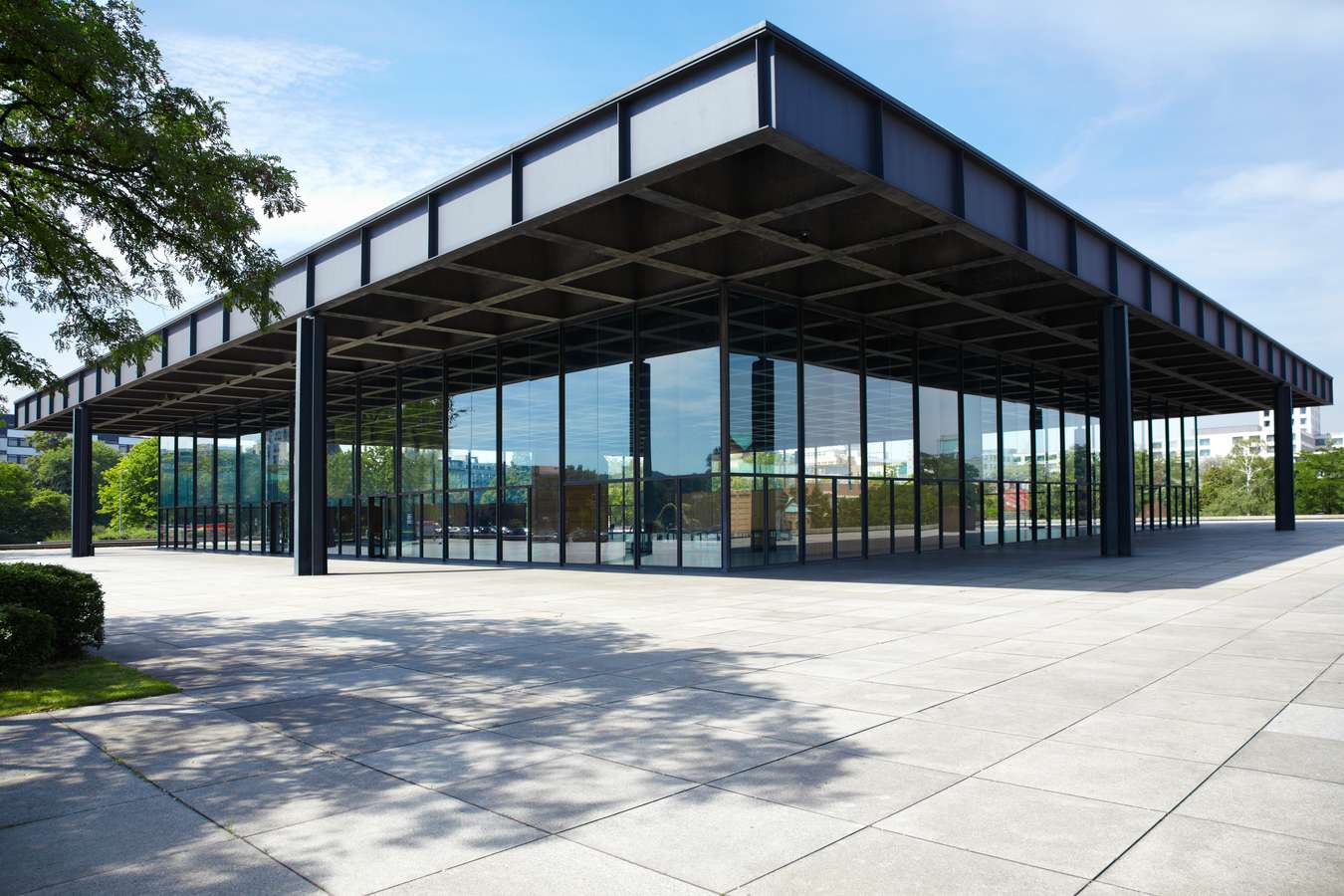 Welcome to the Neue Nationalgalerie