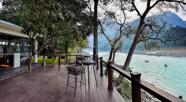 Glasshouse On The Ganges Image