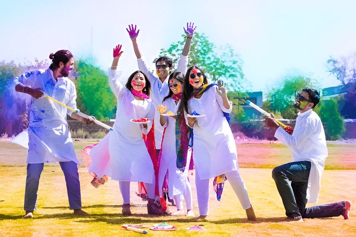 Celebrate Holi in a stunning farmhouse with a lively ambience