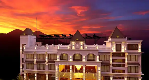 Amber Dale Resort, Munnar | Luxury Staycation Deal